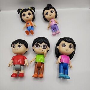 Remka Ryans World Set Of 3 Bonkers Toy Male & Female Bendable Figures 2.5"